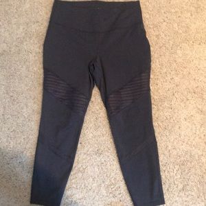 Old Navy Gray Compression Leggings